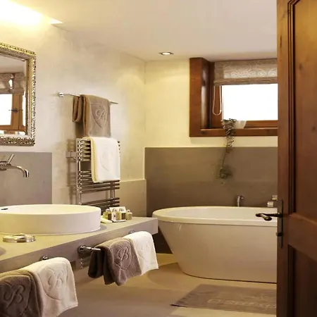 Spacious Chalet In * Klosterle am Arlberg
